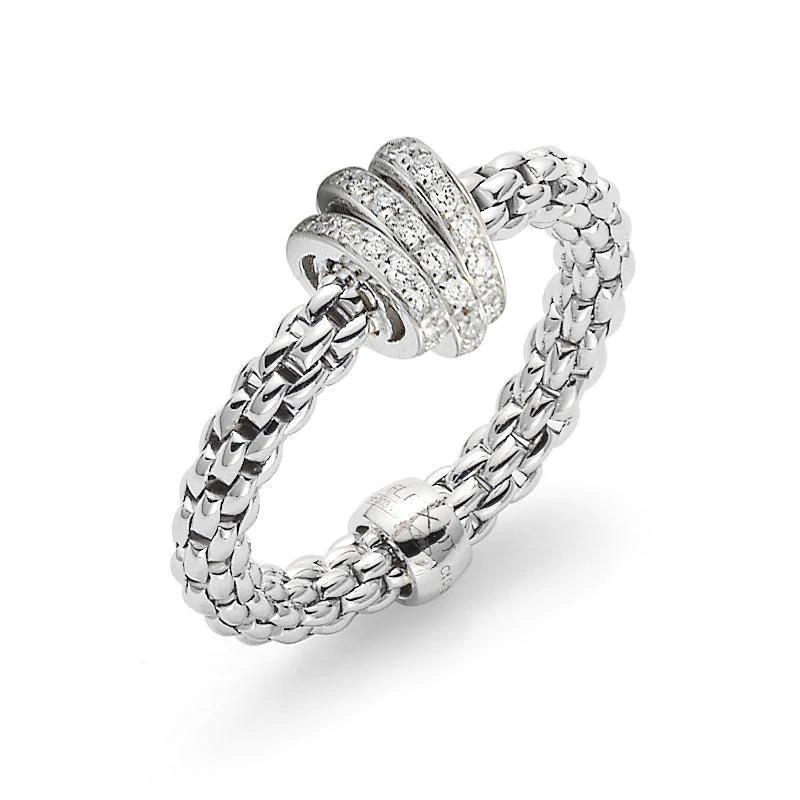 Fope_Prima_18ct_White_Gold_0.31ct_Diamond_Ring_AN744PAVE._800x