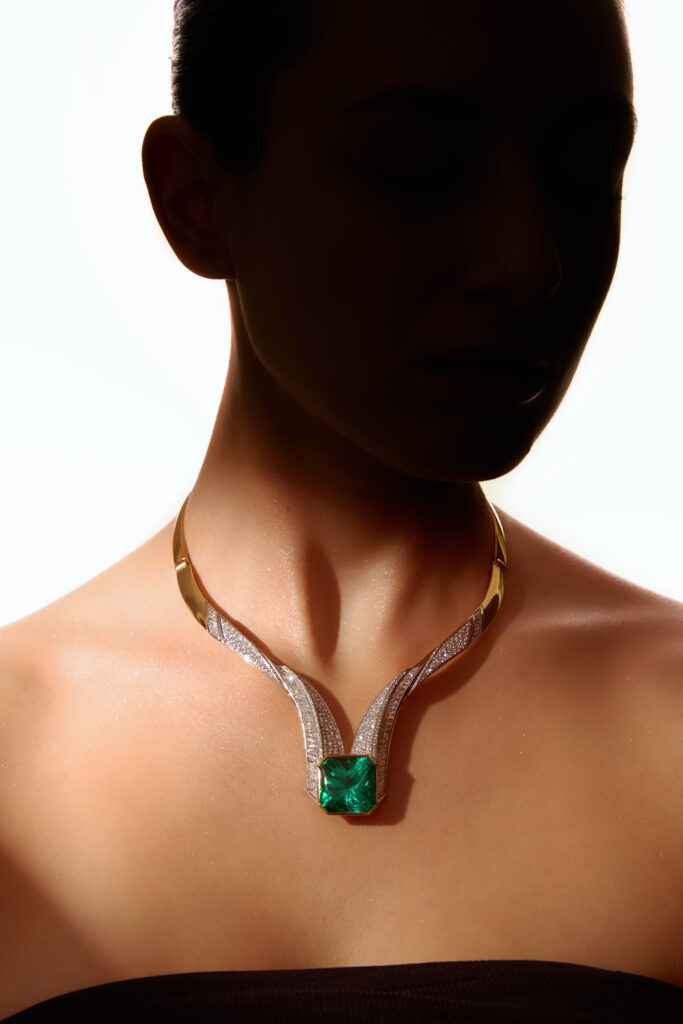 emerald jewelry necklace from scavia
