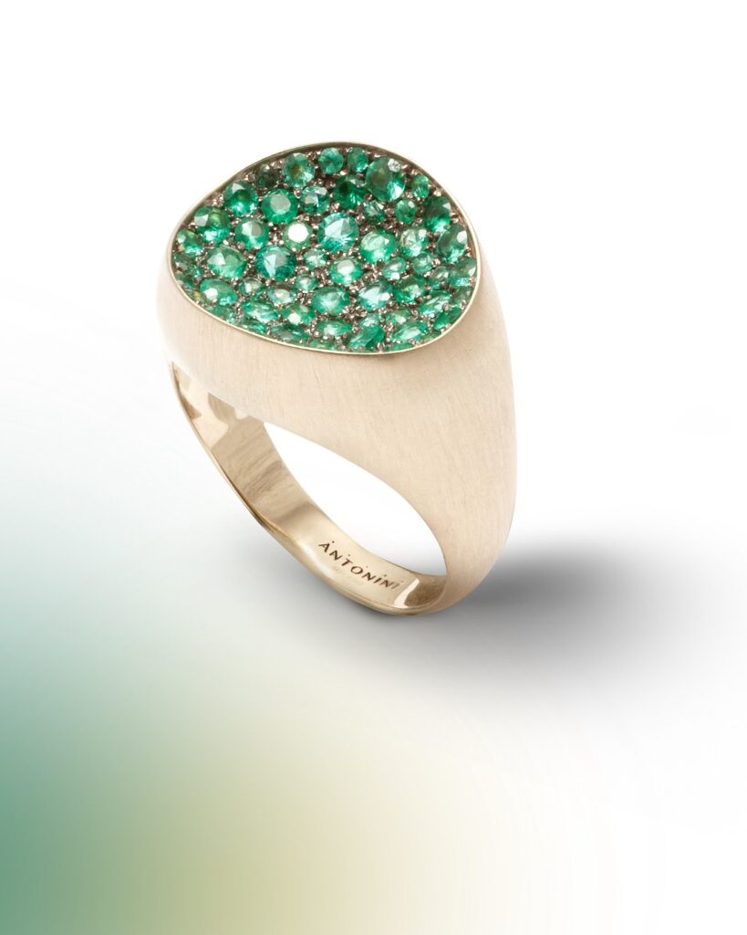 limited edition emerald ring antonini milano